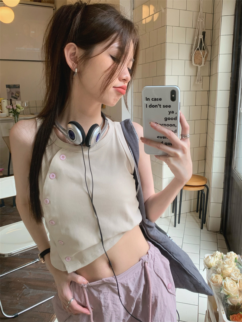 Actual shot of Sweet Cool Hot Girl's short sleeveless apricot all-match diagonal button sleeveless vest top