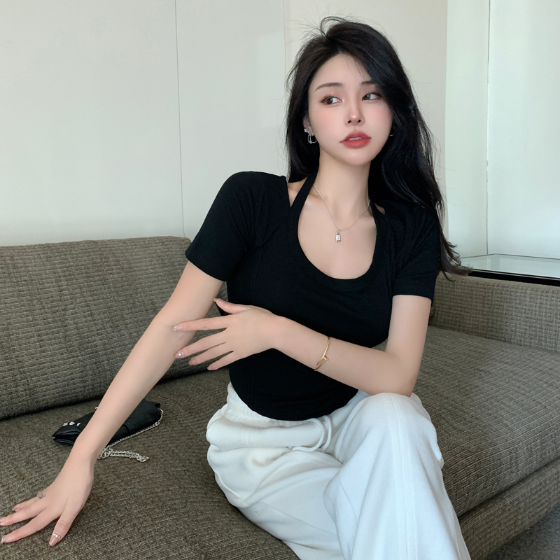 Real shot, design, careful and careful, new summer style pure desire halterneck women's T-shirt, slim and slim short-sleeved top