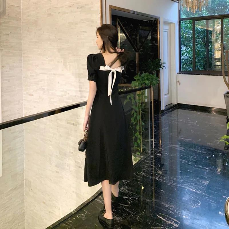 法式復古連衣裙赫本風夏季小黑裙女方領小心機設計感小眾過膝長裙