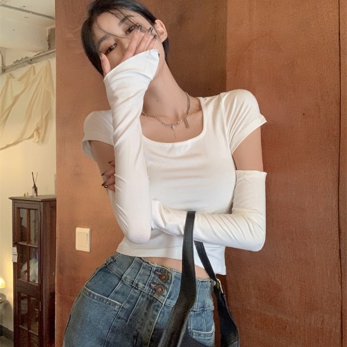 已出貨 設計感辣妹斷袖T恤女獨特别致緊身性感打底心機短款上衣