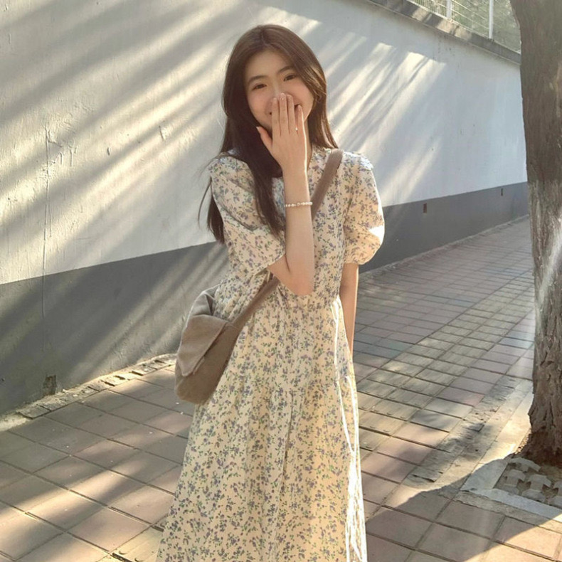 夏季年新款海邊度假氣質碎花連衣裙子桔梗茶歇法式長裙女