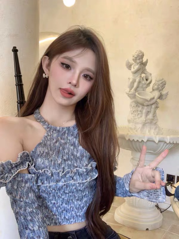 春夏法式獨特性感露肩掛脖上衣設計感小眾短款洋氣修身長袖t恤女i