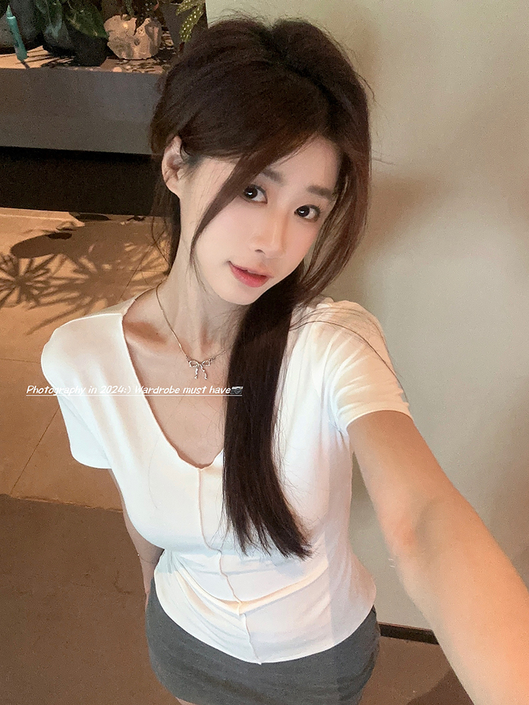 實拍~設計感小眾顯瘦修身短袖T恤女夏