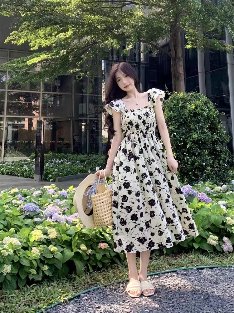 夏季2024新款韓版高級感桔梗茶歇法式黑色碎花連衣裙子仙女長裙潮