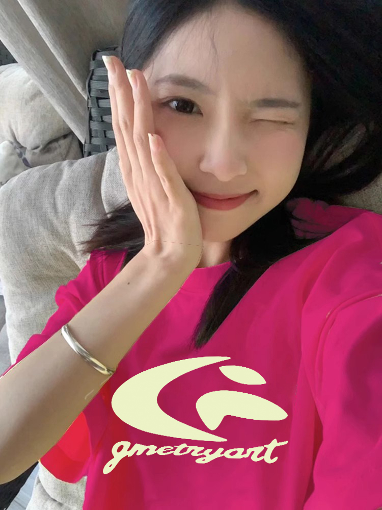 200克 精梳純棉新款T恤女寬鬆大碼設計潮牌版印花上衣