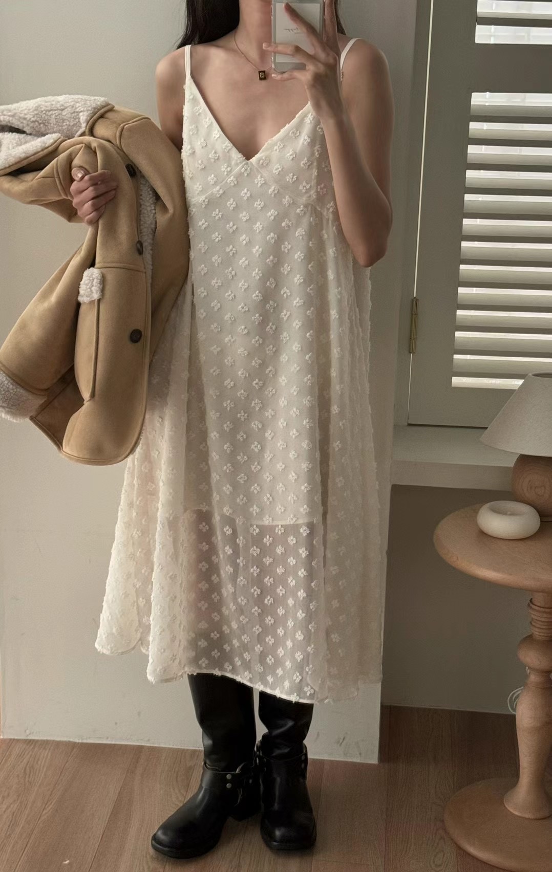 2024 Korean style simple temperament versatile inner jacquard suspender dress French bottoming long skirt