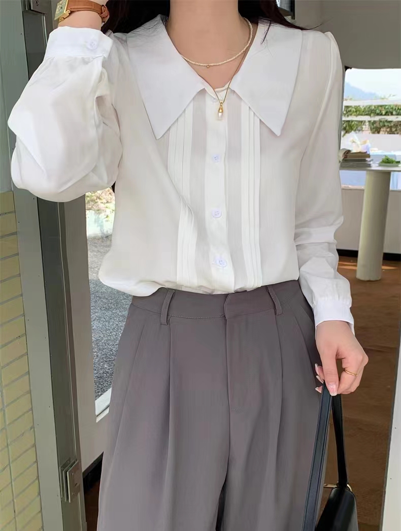 法式小眾設計感襯衫女秋裝2024新款漂亮小衫內搭別致上衣