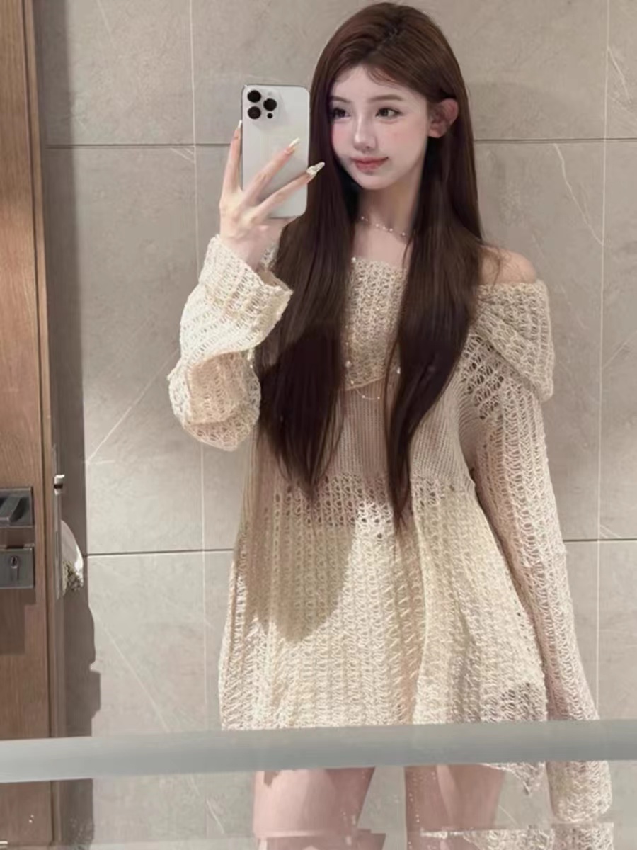 慵懶風鏤空一字肩大翻領長袖針織衫女春裝性感中長款氣質露肩毛衣