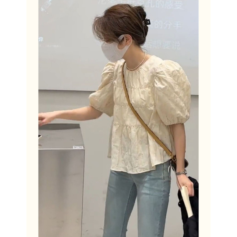 泡泡袖襯衫女夏季2024新款法式設計感小個子褶皺寬鬆短款別致小衫