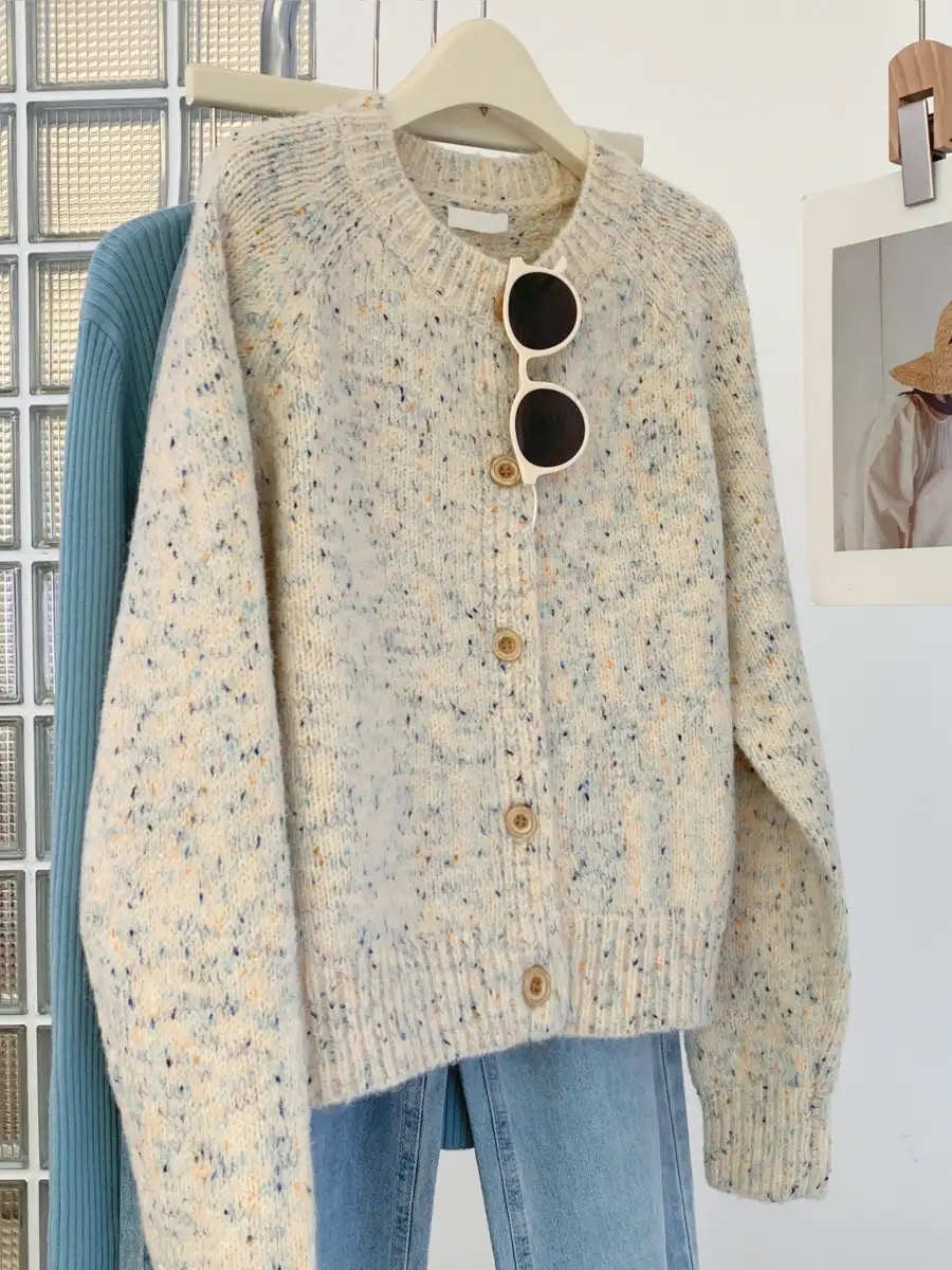 Milk fufu raccoon velvet sweater jacket women's new autumn and winter soft waxy knitted cardigan thickened outer layer in winter