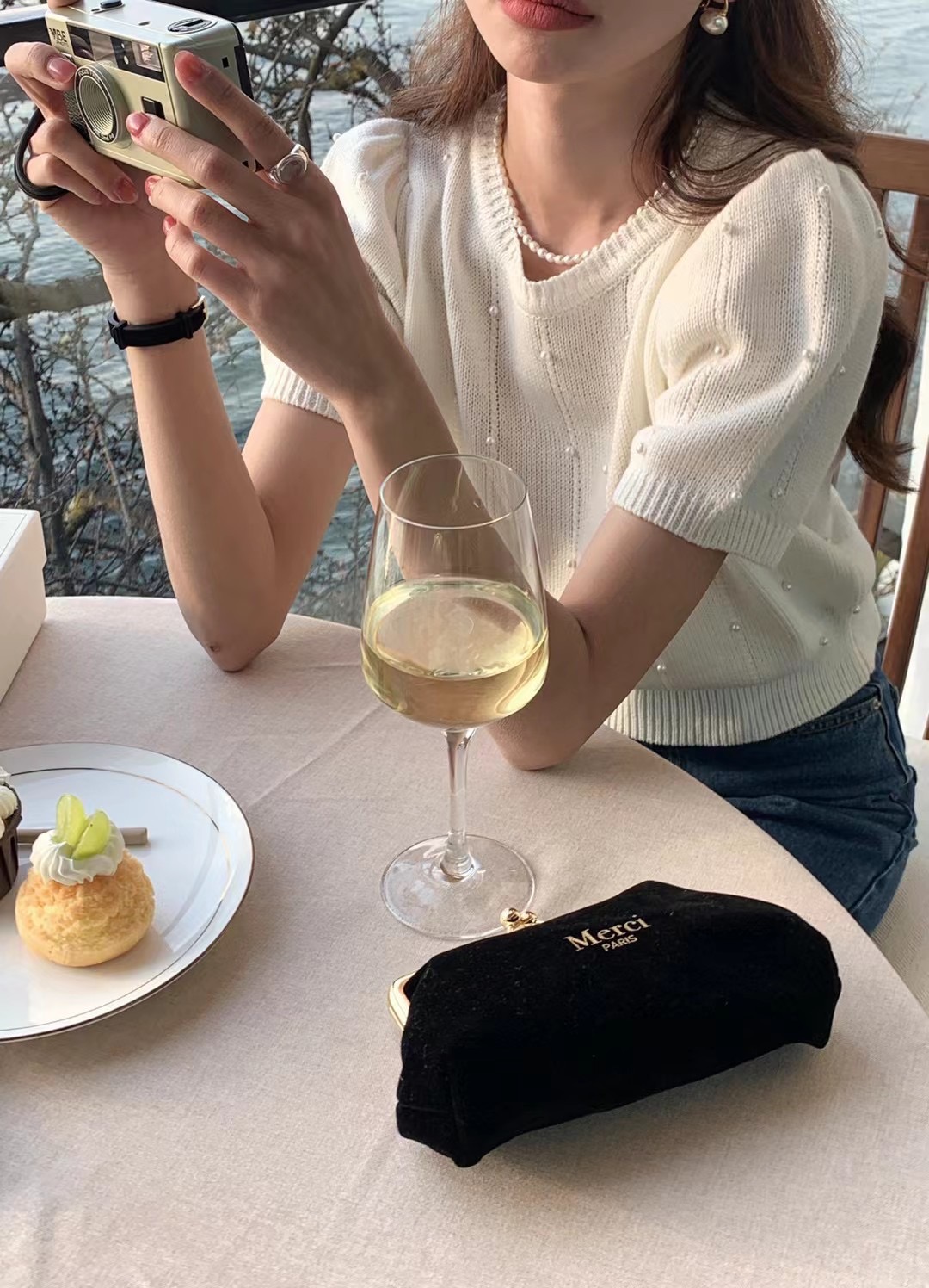 2024夏裝新款復古氣質修身顯瘦短款圓領釘珠短袖薄款針織衫女上衣