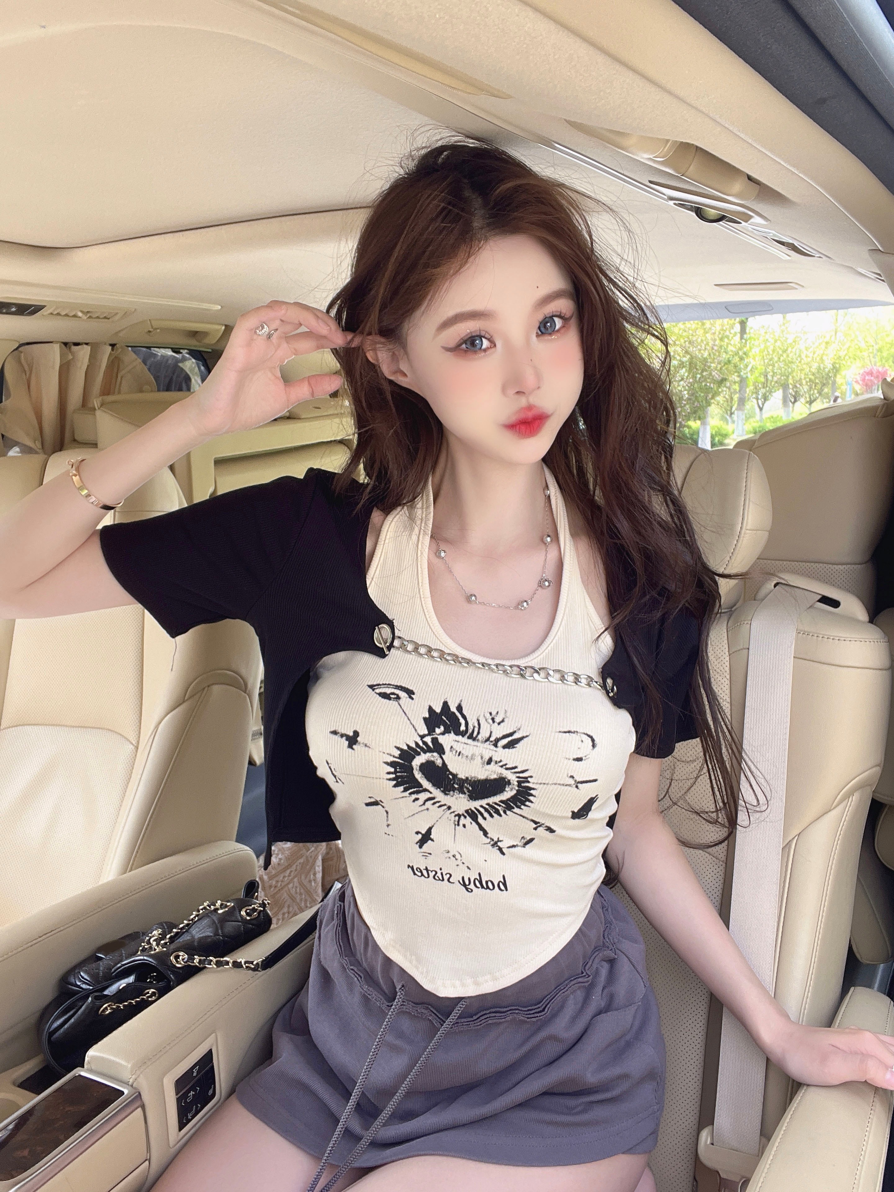 辣妹純欲掛脖背心短款上衣女鏈條短袖開衫夏季設計感t恤兩件套裝