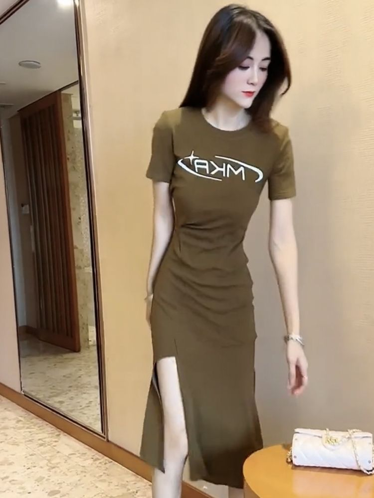 字母印花不規則開叉短袖連衣裙女2024夏季新款設計感小眾中長裙潮
