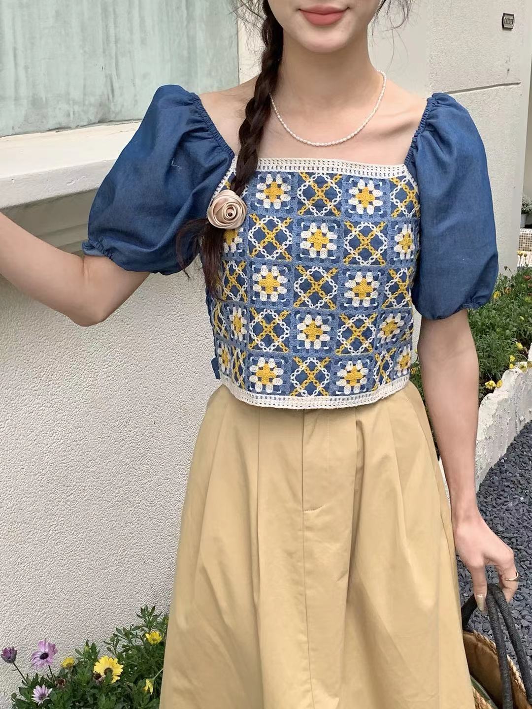 仿牛仔刺繡碎花方領雪紡拼接針織衫女2024夏鏤空別致小眾溫柔上衣