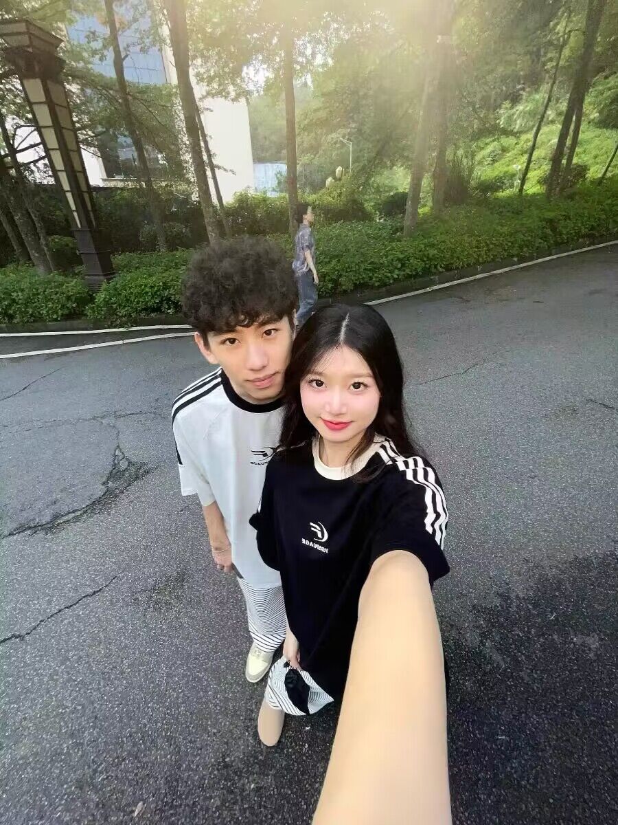 純棉 夏季潮牌原宿風設計印花三條槓落肩短袖上衣
