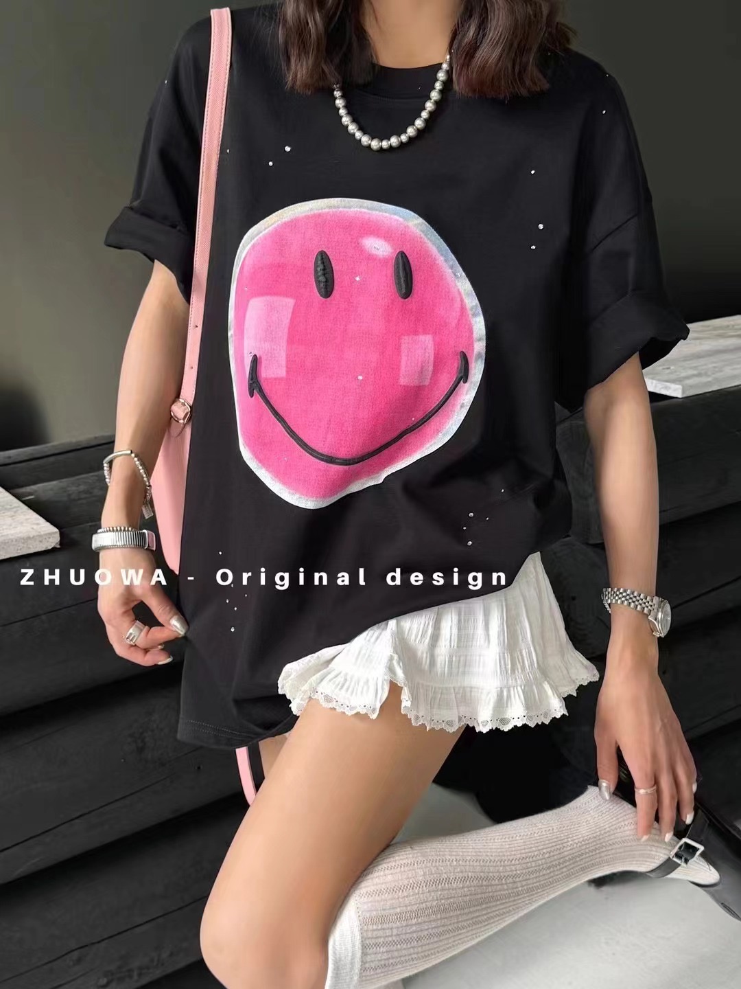 2024春季新款品卓娃歐貨大版卡通笑臉刺繡燙鑽百搭中長款短袖T恤