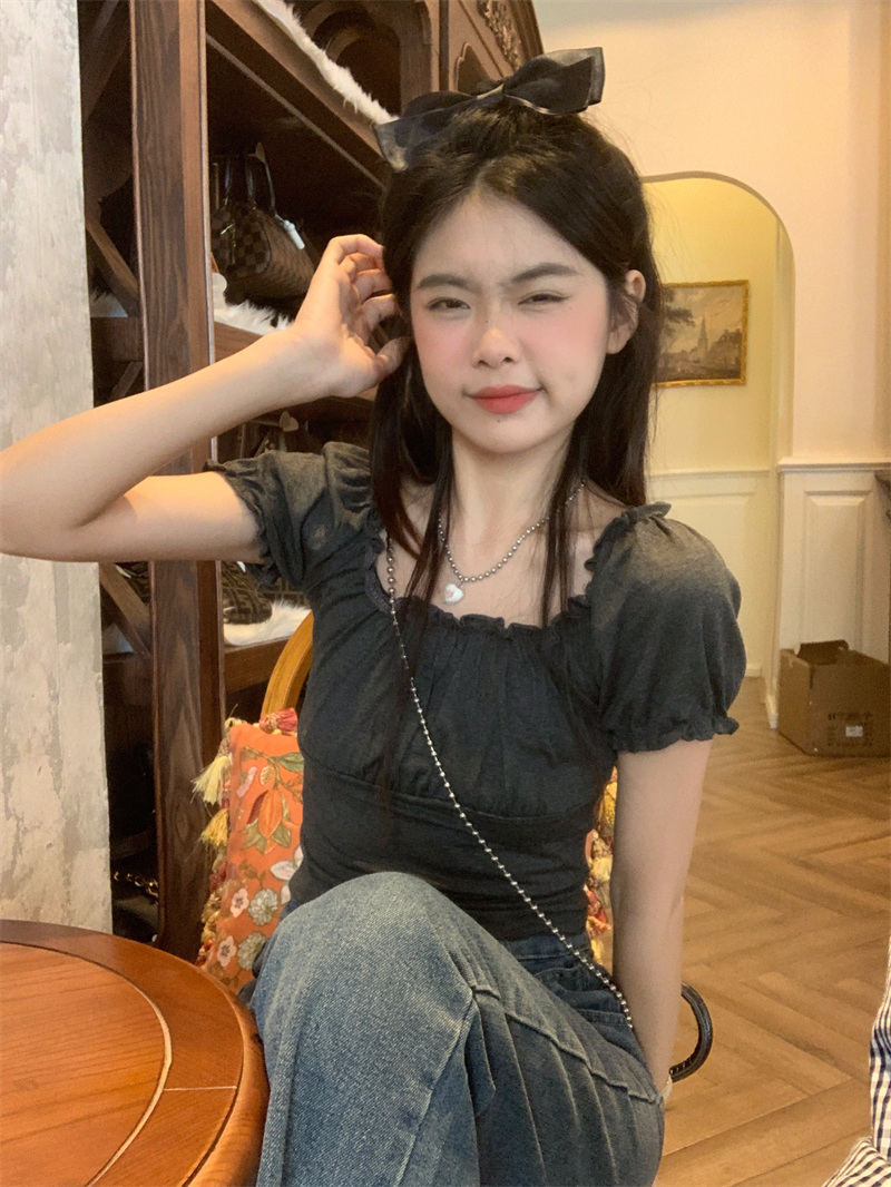 實拍~設計感方領收腰顯瘦短款純色T恤