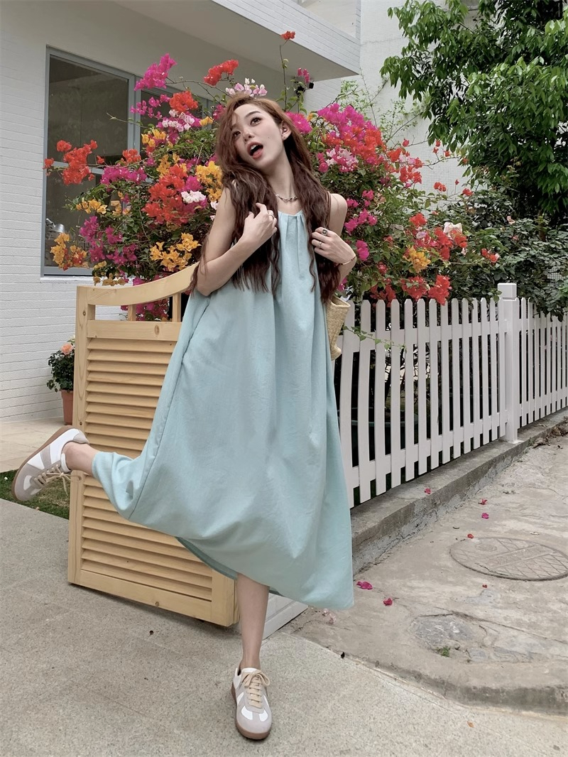 法式裙子海邊度假連衣裙女夏季小眾設計感寬鬆無袖背心裙a字長裙