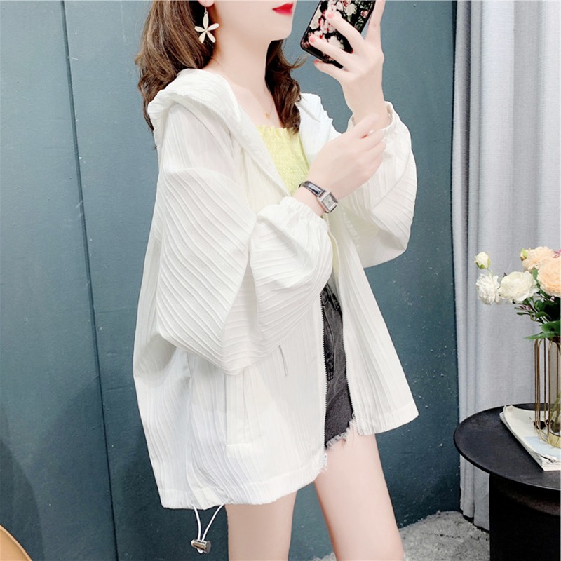 Hooded long-sleeved ice silk sun protection clothing for women in summer, mid-length, loose design, breathable outer cardigan, light jacket