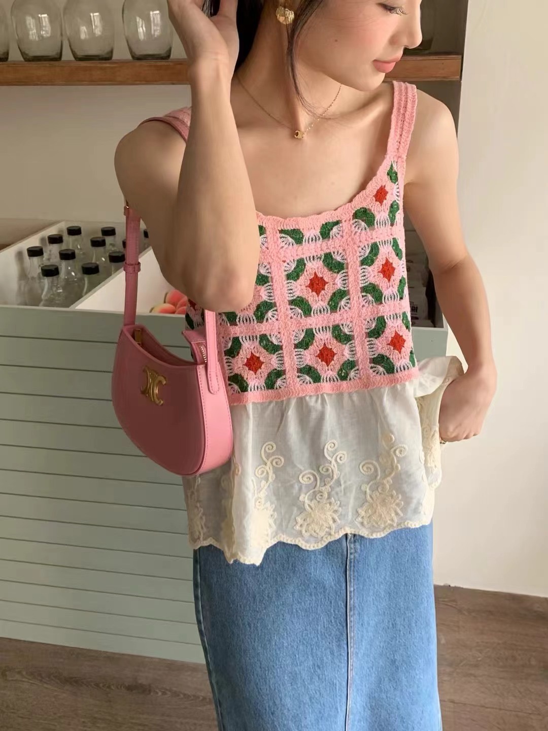 實拍 2024泫雅風刺繡花朵吊帶女夏韓版復古勾花鏤空針織短款背心