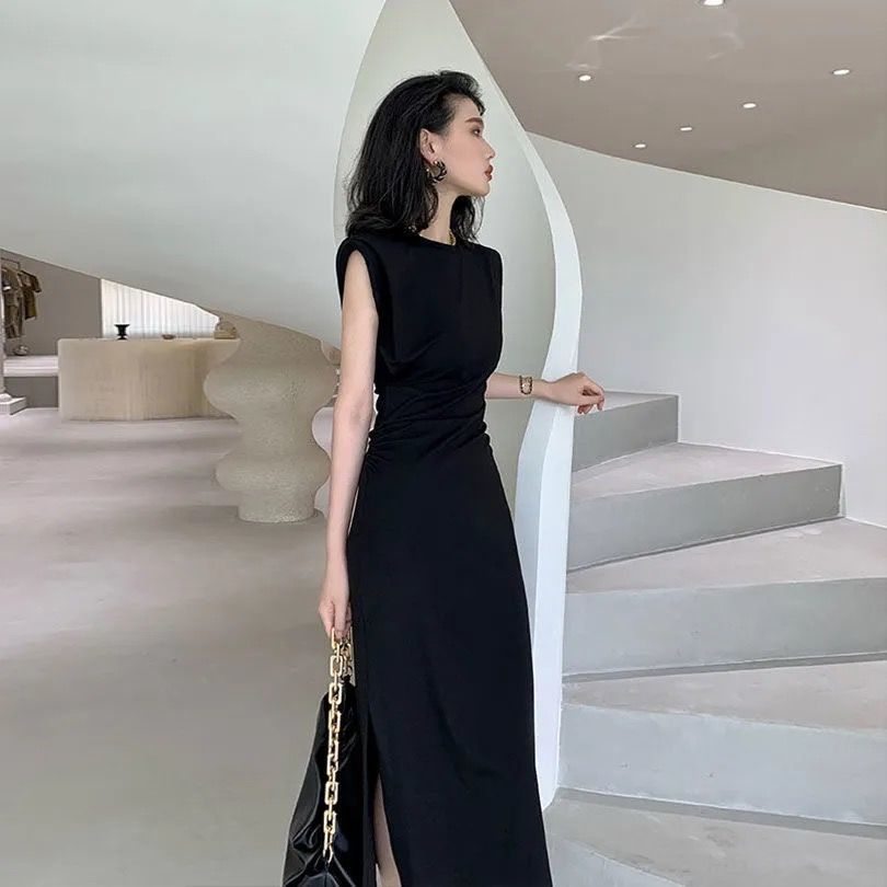 高級感無袖連衣裙女2024新款一字肩收腰名媛風黑色長裙設計感小眾
