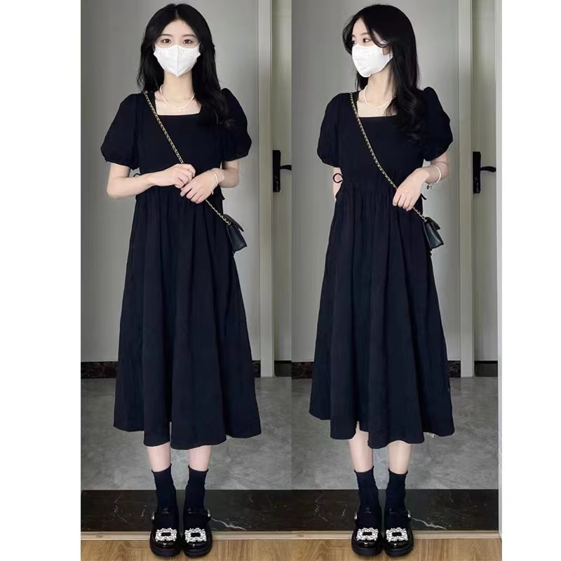 黑色連衣裙泡泡袖氣質赫本風法式收腰顯瘦女夏小個子小黑裙子長裙
