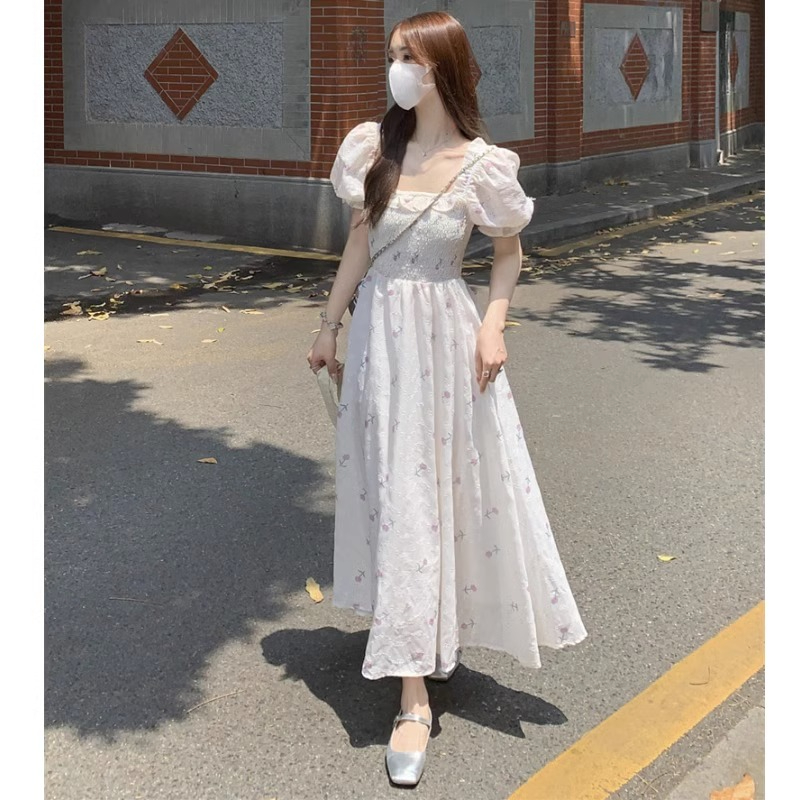 原版做工夏季2024女碎花泡泡袖連衣裙方領法式桔梗茶歇長裙