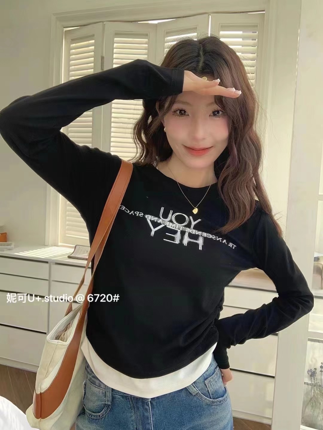 2024春夏新款時尚字母印花假兩件雙邊褶皺顯瘦百搭長袖T恤女