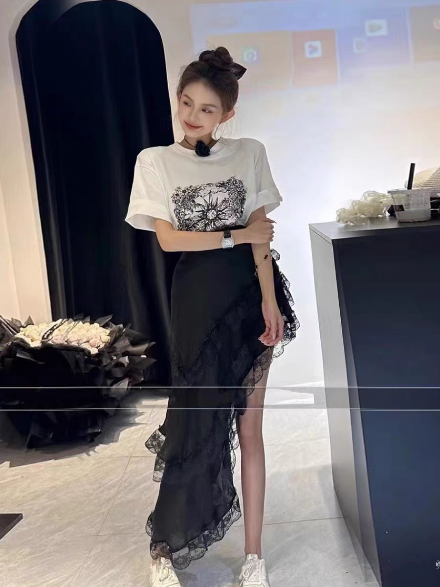 復古印花燙鑽白色短袖T恤女時尚不規則蕾絲花邊半身裙兩件套裝夏