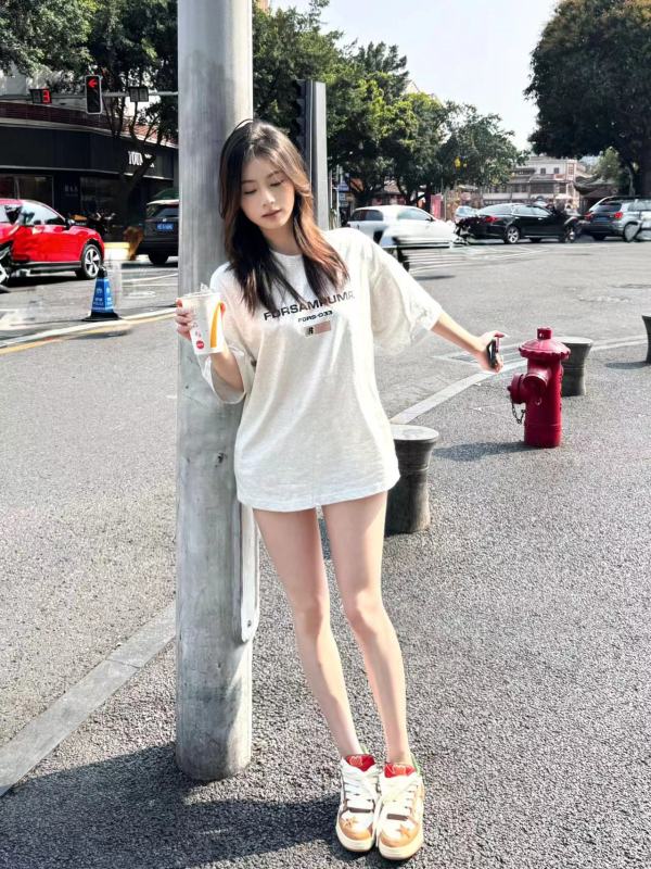 高質量純棉220克精梳緊密手感好直播品質前印花短袖t恤女