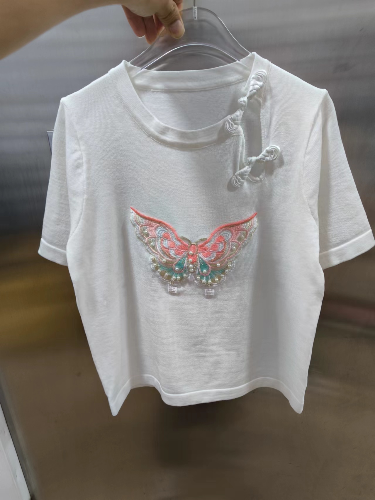 新中式圓領盤扣蝴蝶釘珠短袖T恤女夏季新款寬鬆顯瘦打底衫上衣潮