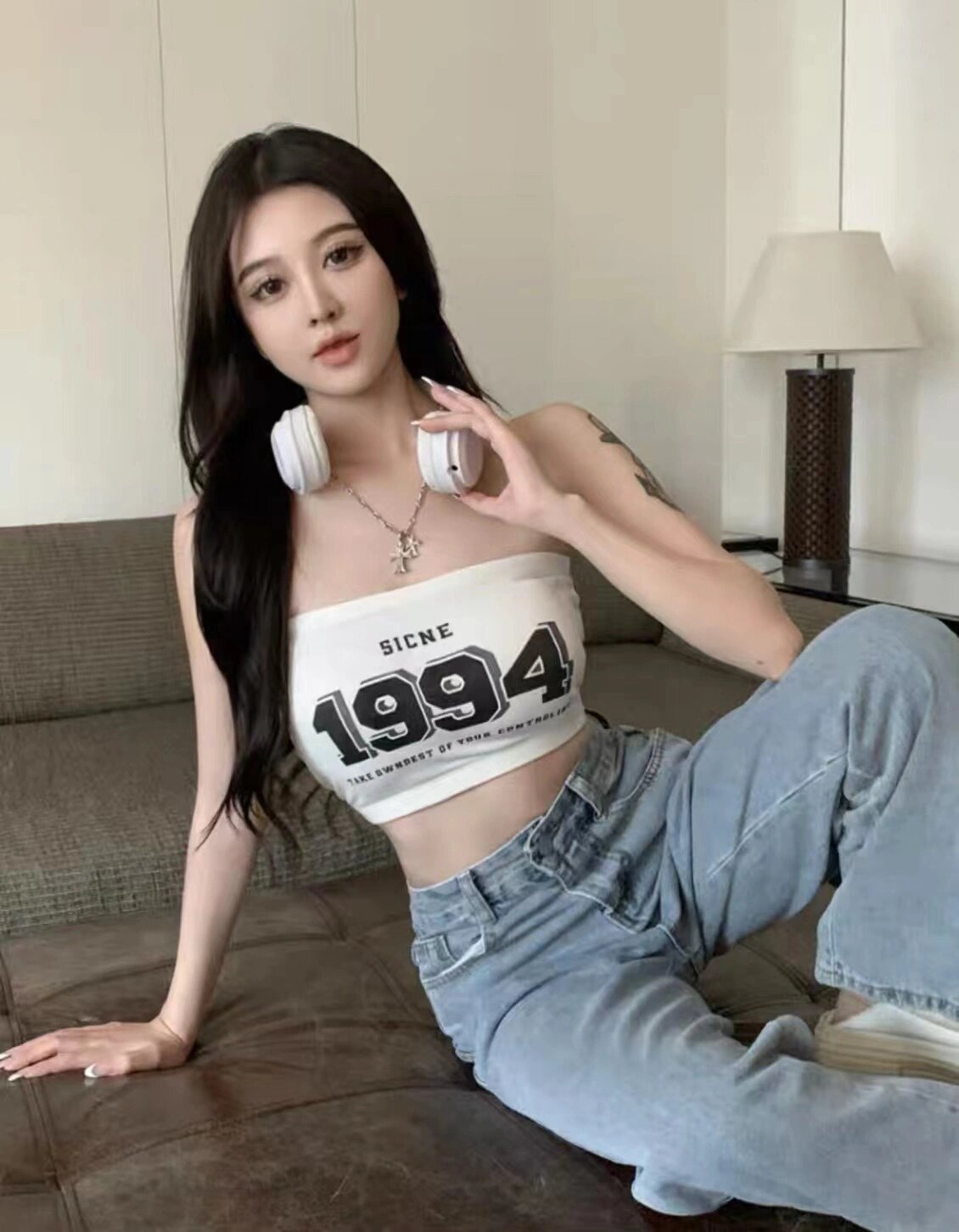 辣妹風性感數字印花短款百搭顯瘦抹胸女帶胸墊無鋼圈打底上衣