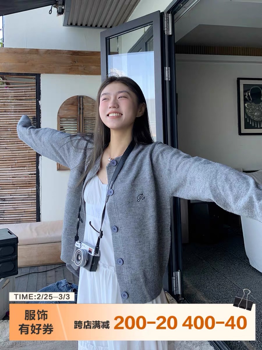 橘子樹在哪兒學院風音符針織開衫女春季寬鬆顯瘦百搭短款毛衣外套