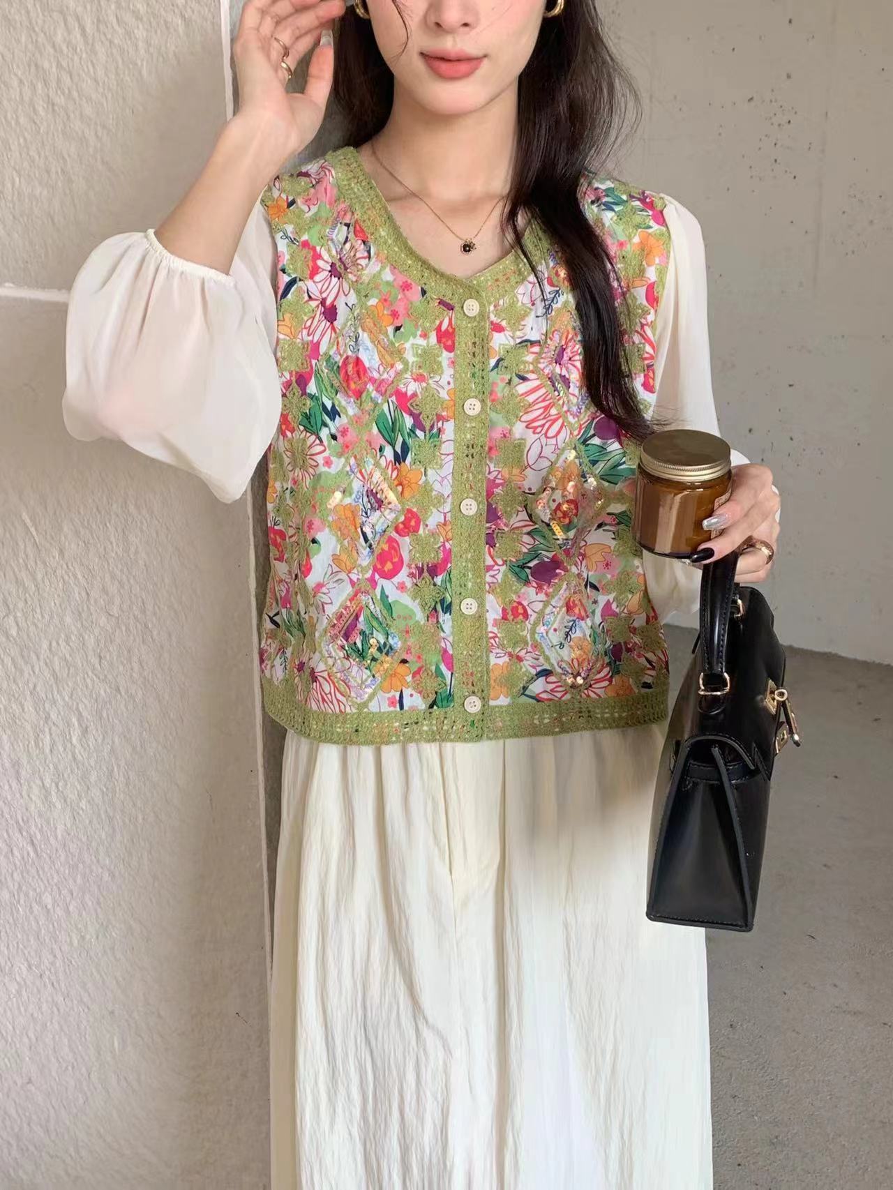 v領雪紡泡泡袖拼接鈎花針織上衣短款早春外穿鏤空毛衣外套女開衫