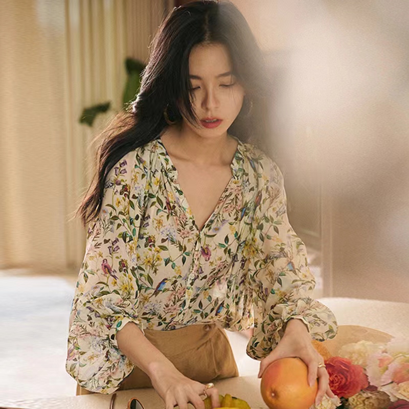 長袖V領印花顯瘦雪紡衫女裝2024春秋季新款寬鬆百搭減齡上衣潮