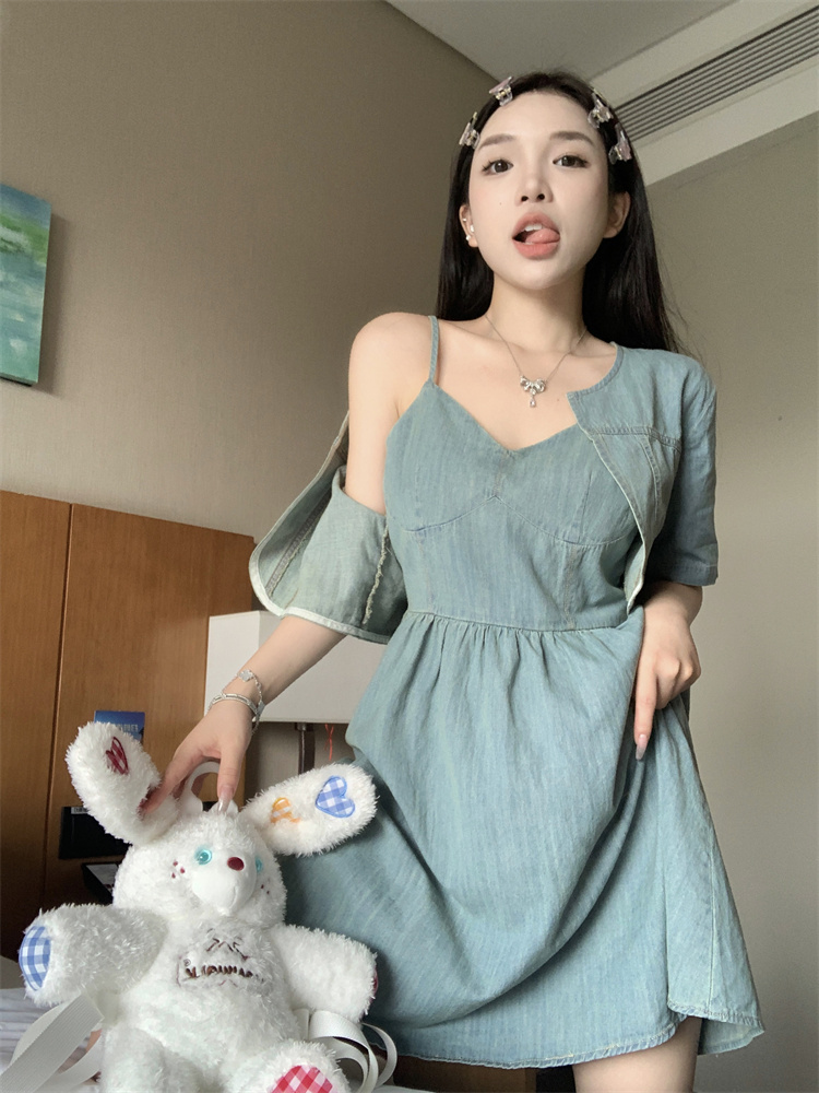實拍 甜辣減齡吊帶牛仔裙+短款牛仔外套兩件套