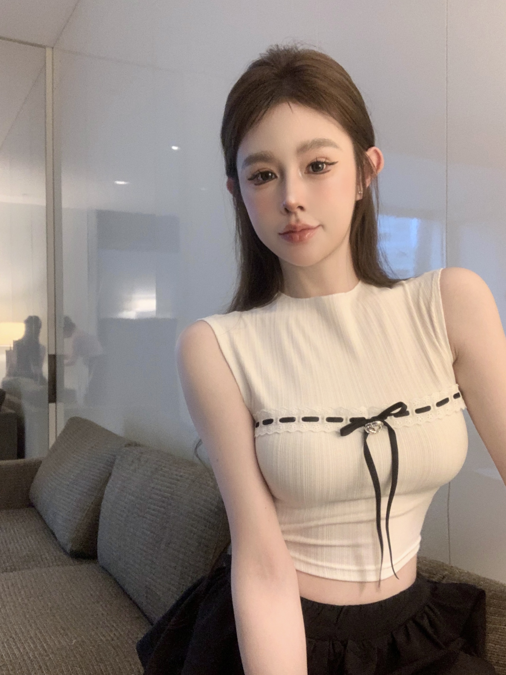 實拍  美式半高領背心女內搭無袖修身顯瘦甜美短款上衣