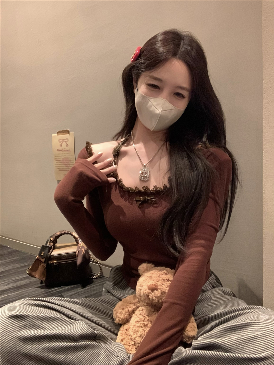 實拍純欲拼接蕾絲花邊打底T恤內搭短上衣