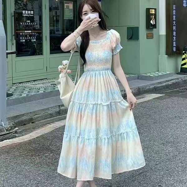 法式桔梗碎花連衣裙女2024夏季新款氣質高檔收腰顯瘦過膝中長裙子