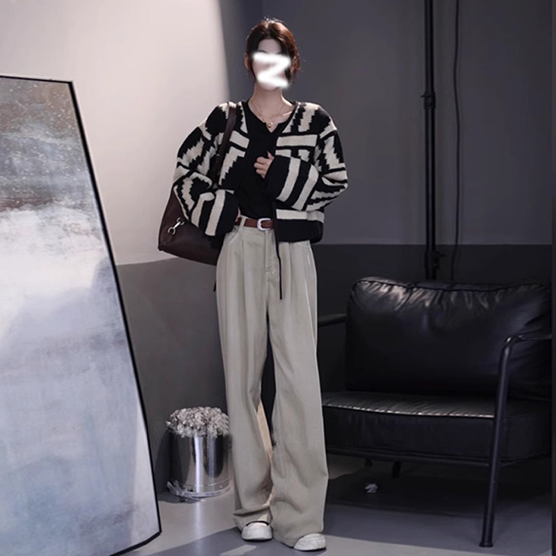 初春季短款開衫外套女春秋高級感慵懶風上衣chic早春2024新款