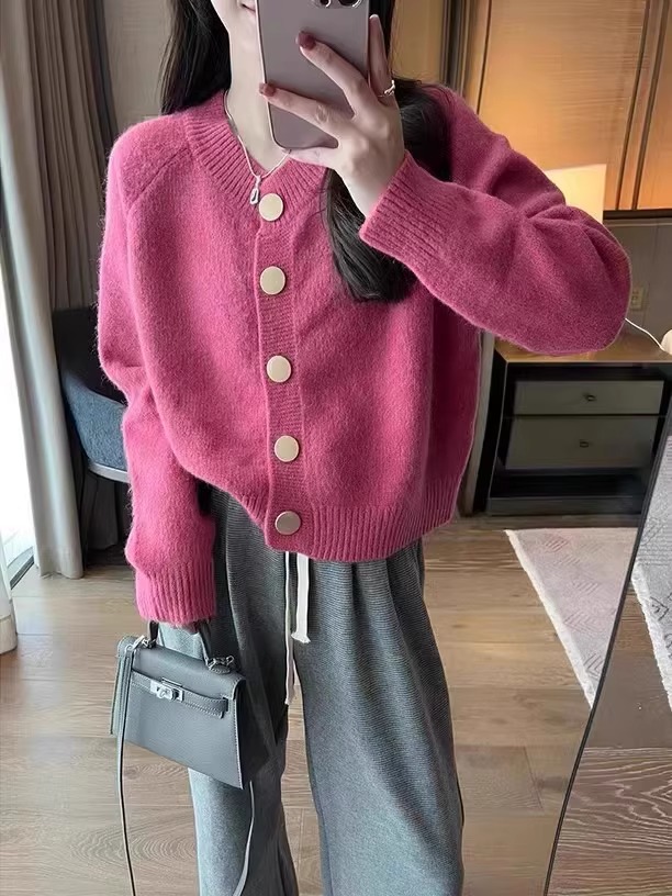 慵懶風時尚單排扣毛衣外套女秋冬軟糯簡約休閒減齡針織開衫潮
