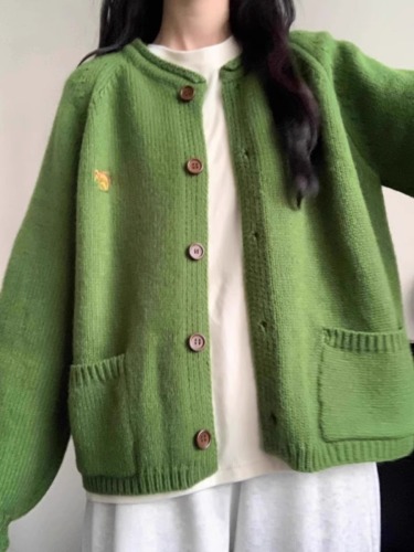 Japanese retro green knitted cardigan sweater jacket for women 2024 spring new style lazy loose style soft waxy top
