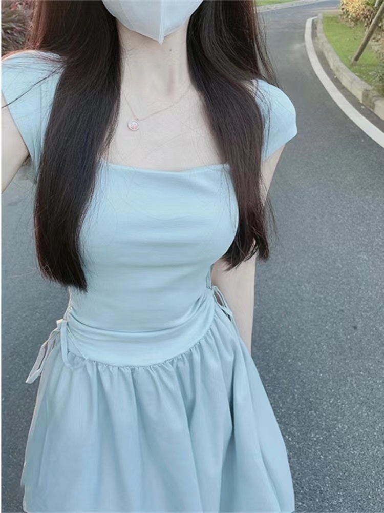 茶歇法式方領連衣裙子女夏季2024新款初戀清純奶甜長裙收腰小個子