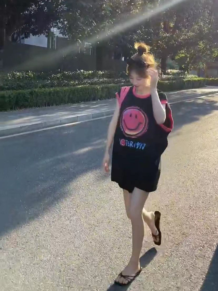 夏季韓版新款寬鬆笑臉前後字母圓領無袖中長款T恤女百搭洋氣上衣