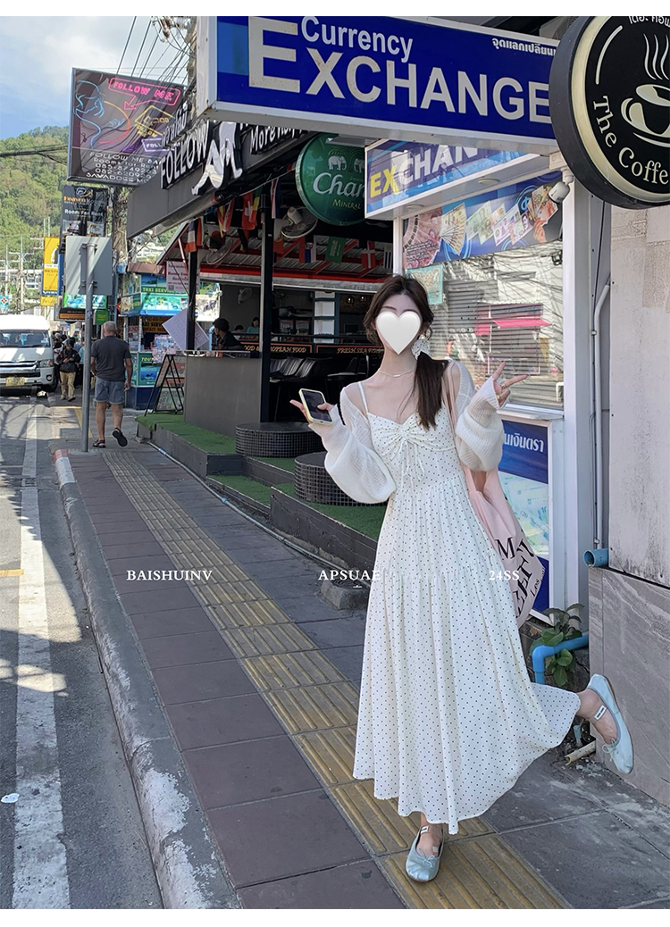 白水女露絲少女~波點吊帶連衣裙女初春款V領收腰顯瘦印花裙子