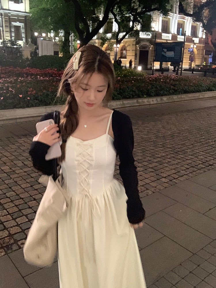法式溫柔茶系氣質套裝綁帶修身肌理吊帶長裙小坎肩防曬開衫兩件套