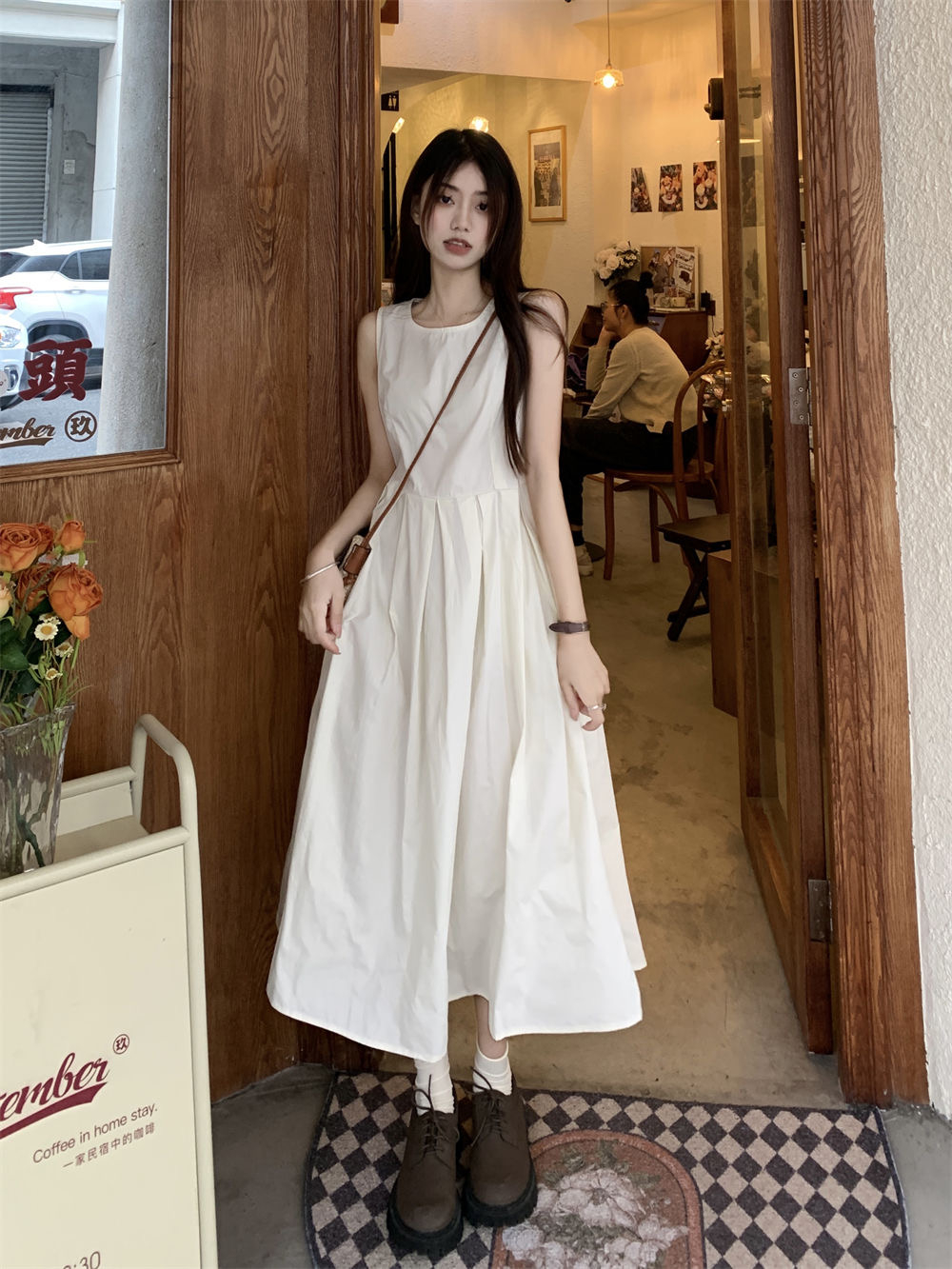 下拉鏈無袖背帶連衣裙子夏季新款女裝高級感法式桔梗背心裙