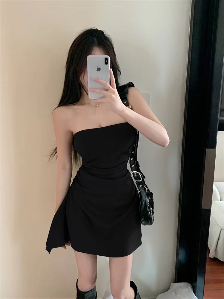 純欲風抹胸連衣裙女夏季短裙辣妹收腰褶皺緊身性感不規則a字裙子