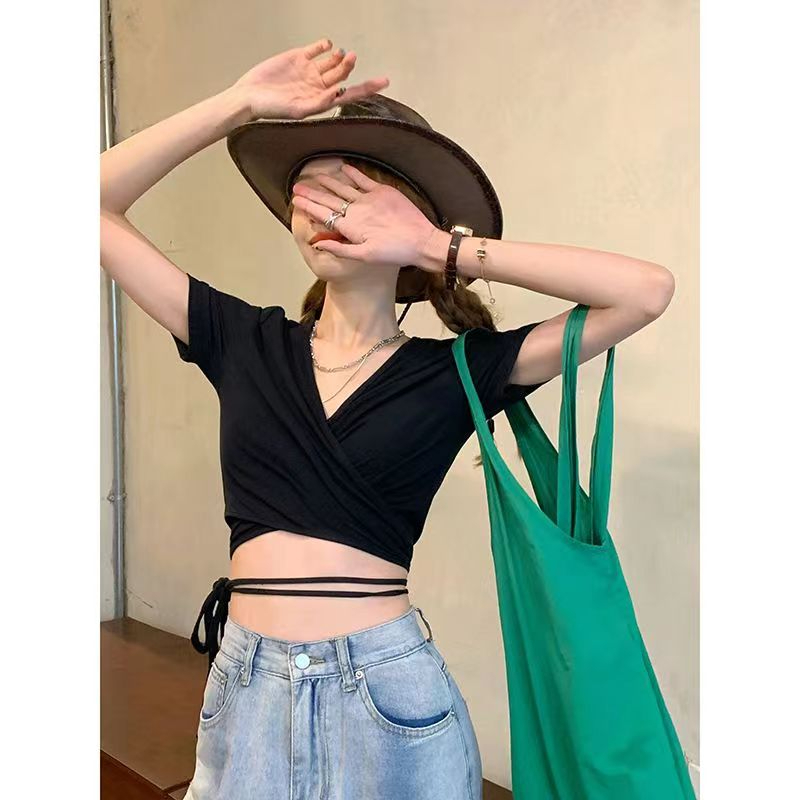 6535棉設計感交叉綁帶v領短袖t恤女早春新款辣妹緊身短款上衣