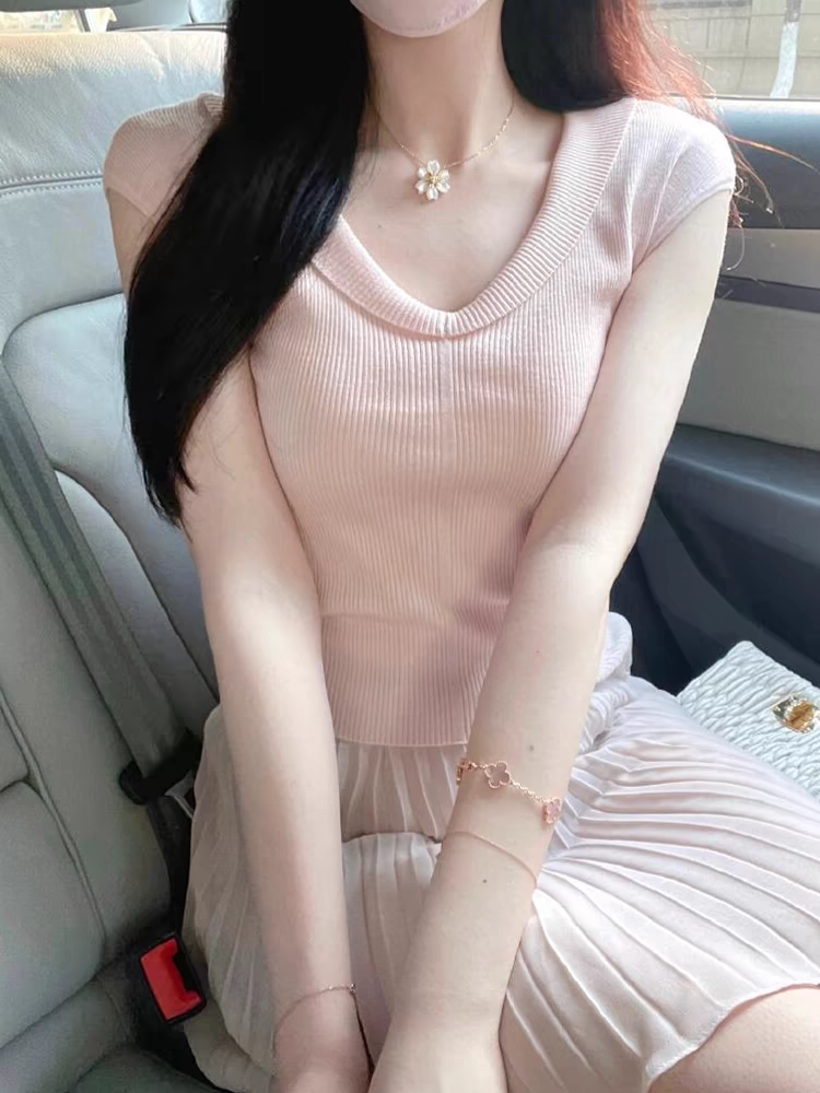 溫柔風粉色針織短袖t恤女夏季薄款氣質修身顯瘦短款純欲v領上衣